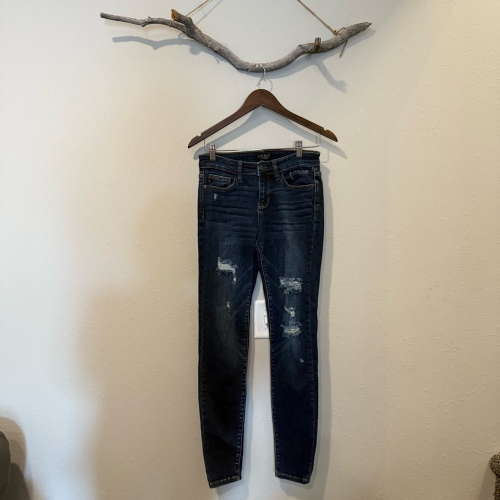 Judy Blue Distressed Skinny Fit Jeans